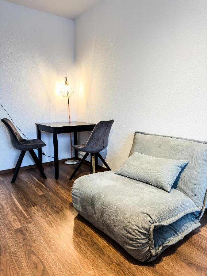 Apartment Fuer 3 Gaeste Kostenlose Parkplaetze Und Lift Hannover Exteriör bild